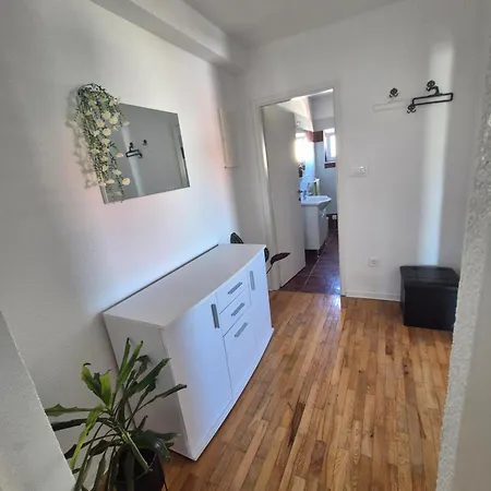 Διαμέρισμα Zumbul *