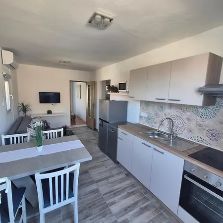 Zumbul Apartamento Zadar